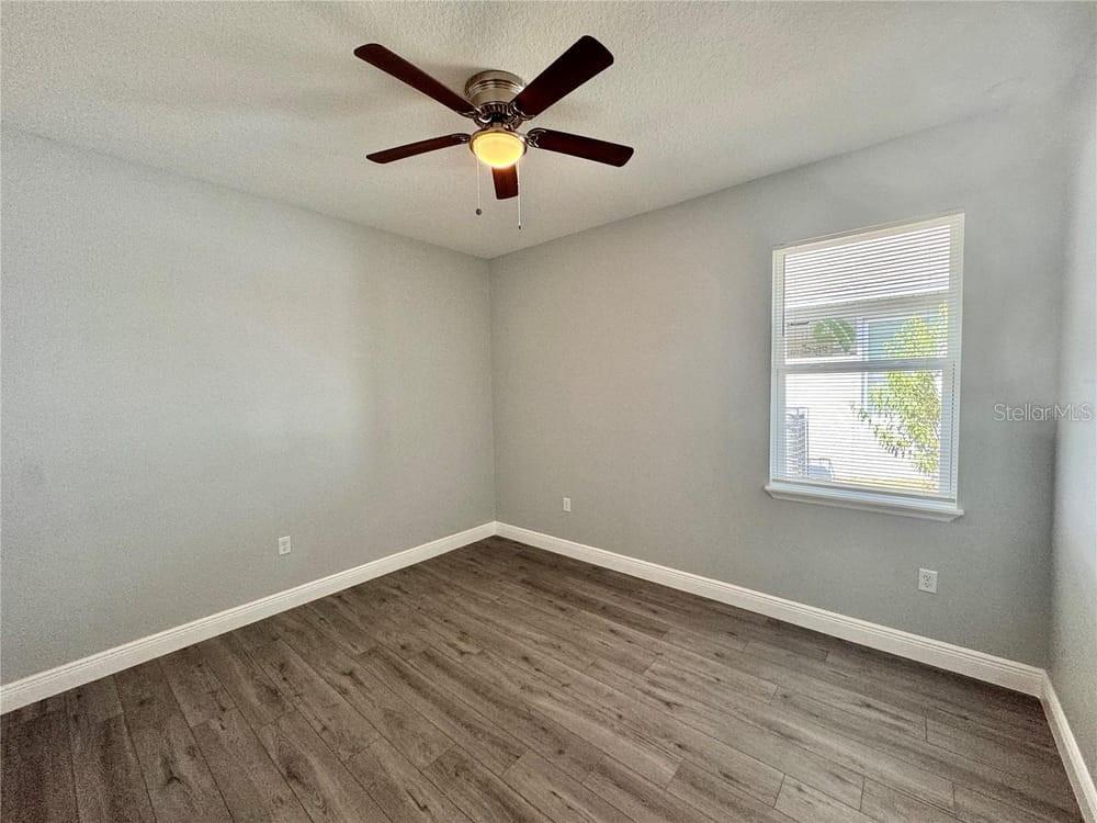 Image 14 of 20 For 4529 Gore Avenue