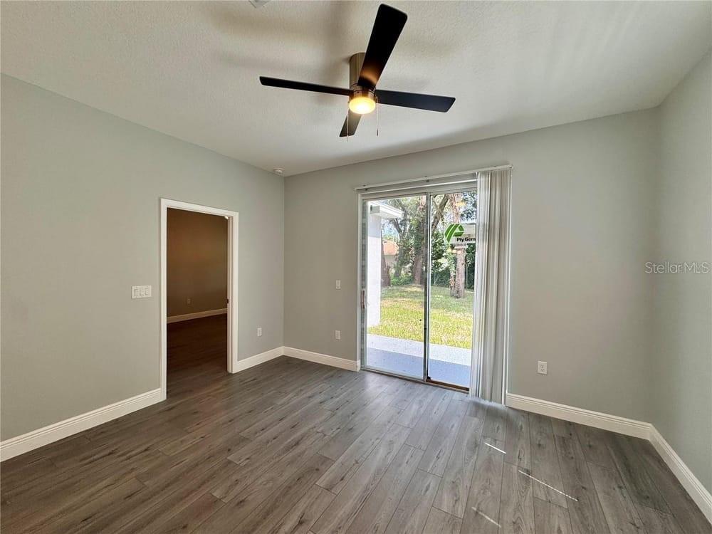 Image 17 of 20 For 4529 Gore Avenue