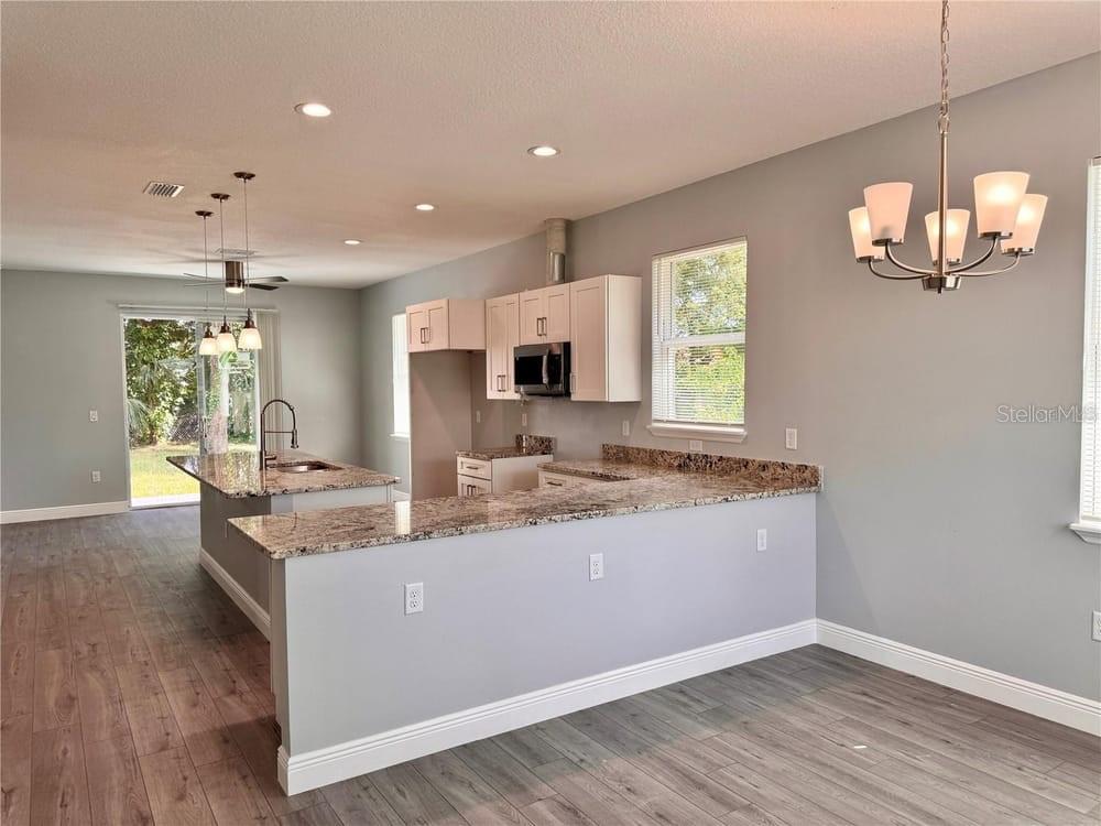 Image 6 of 20 For 4529 Gore Avenue