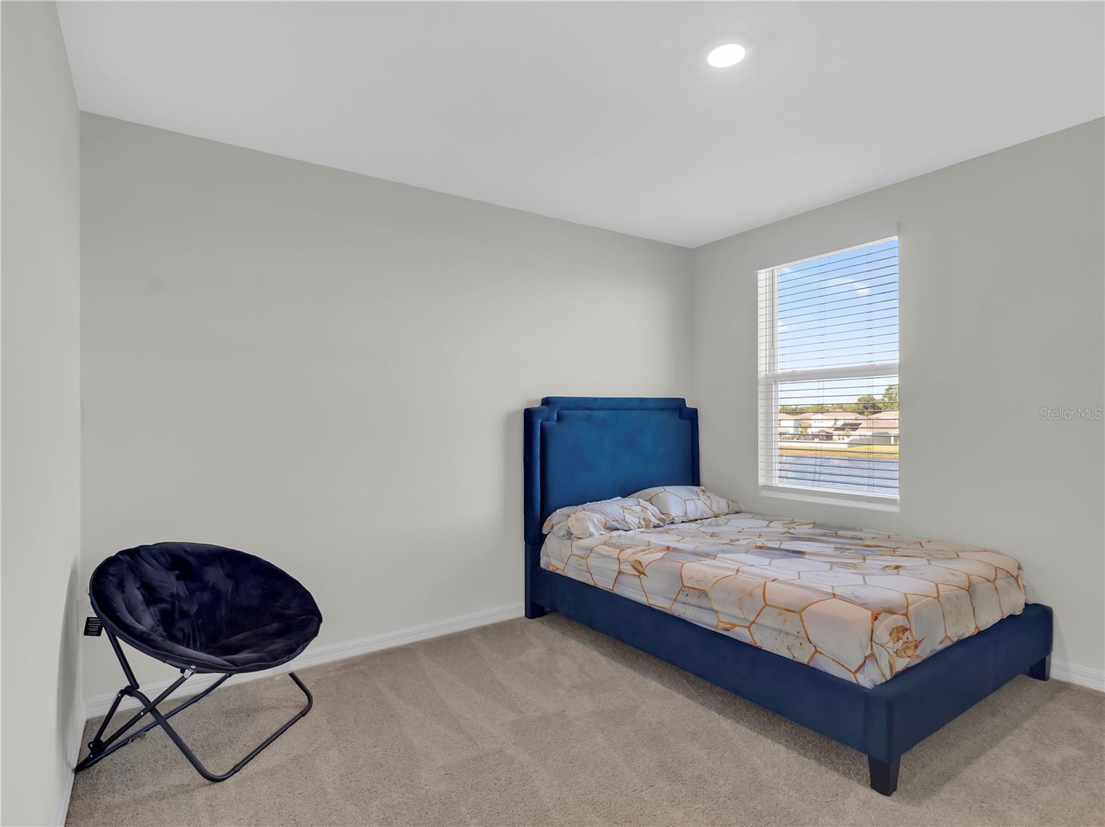 Image 23 of 25 For 16767 Sunburst Lake Street