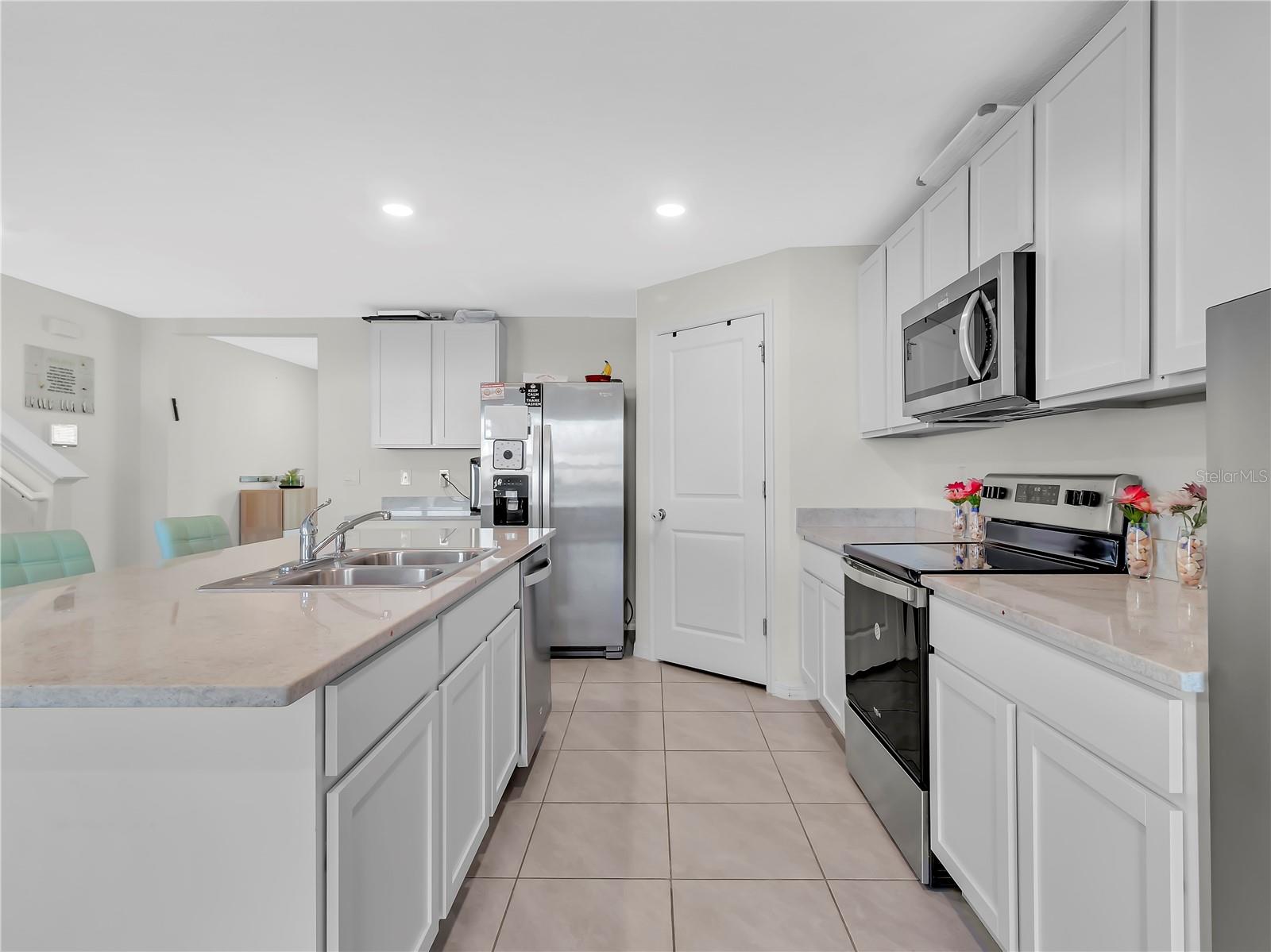 Image 9 of 25 For 16767 Sunburst Lake Street