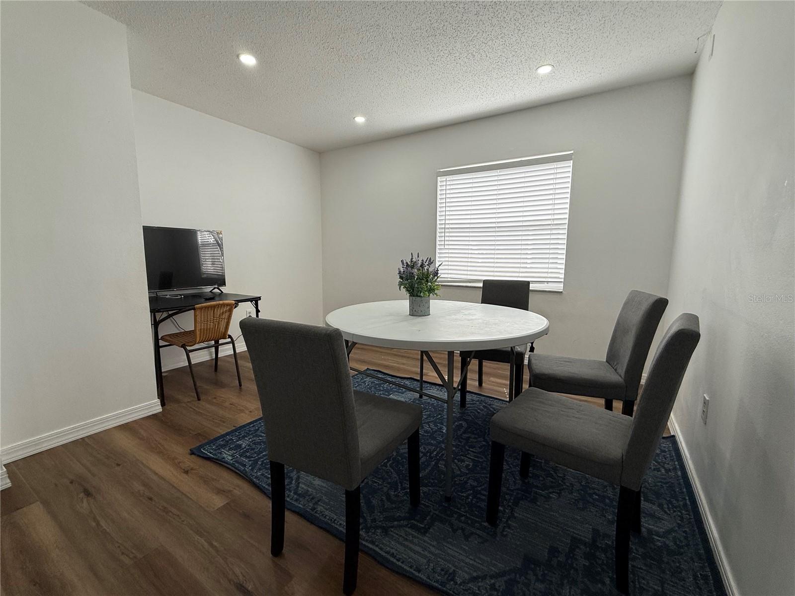 Listing photo id 12 for 14022 Citrus Pointe Drive