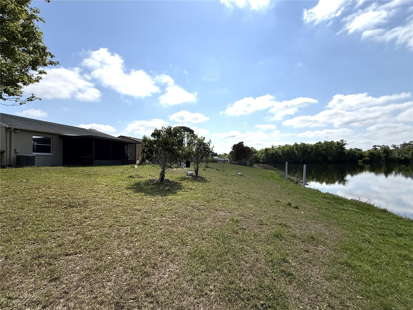 Listing photo id 29 for 14022 Citrus Pointe Drive