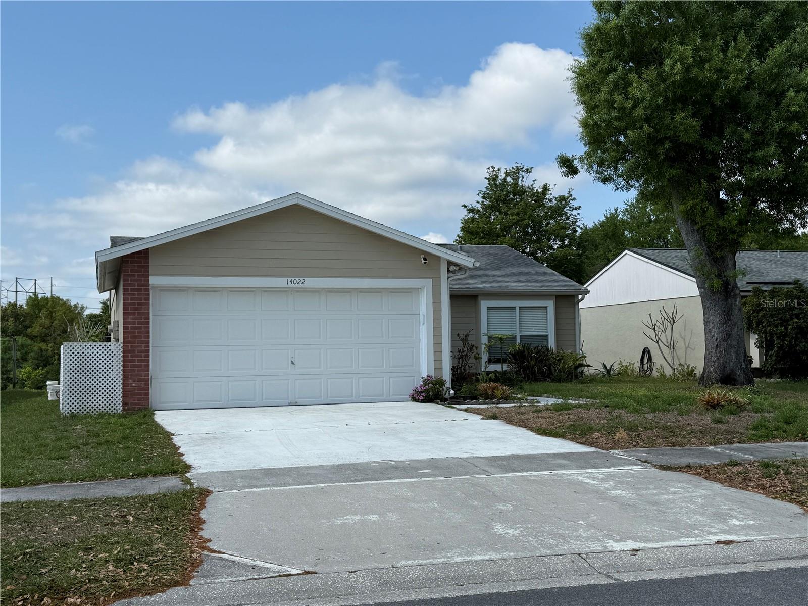 Listing photo id 3 for 14022 Citrus Pointe Drive
