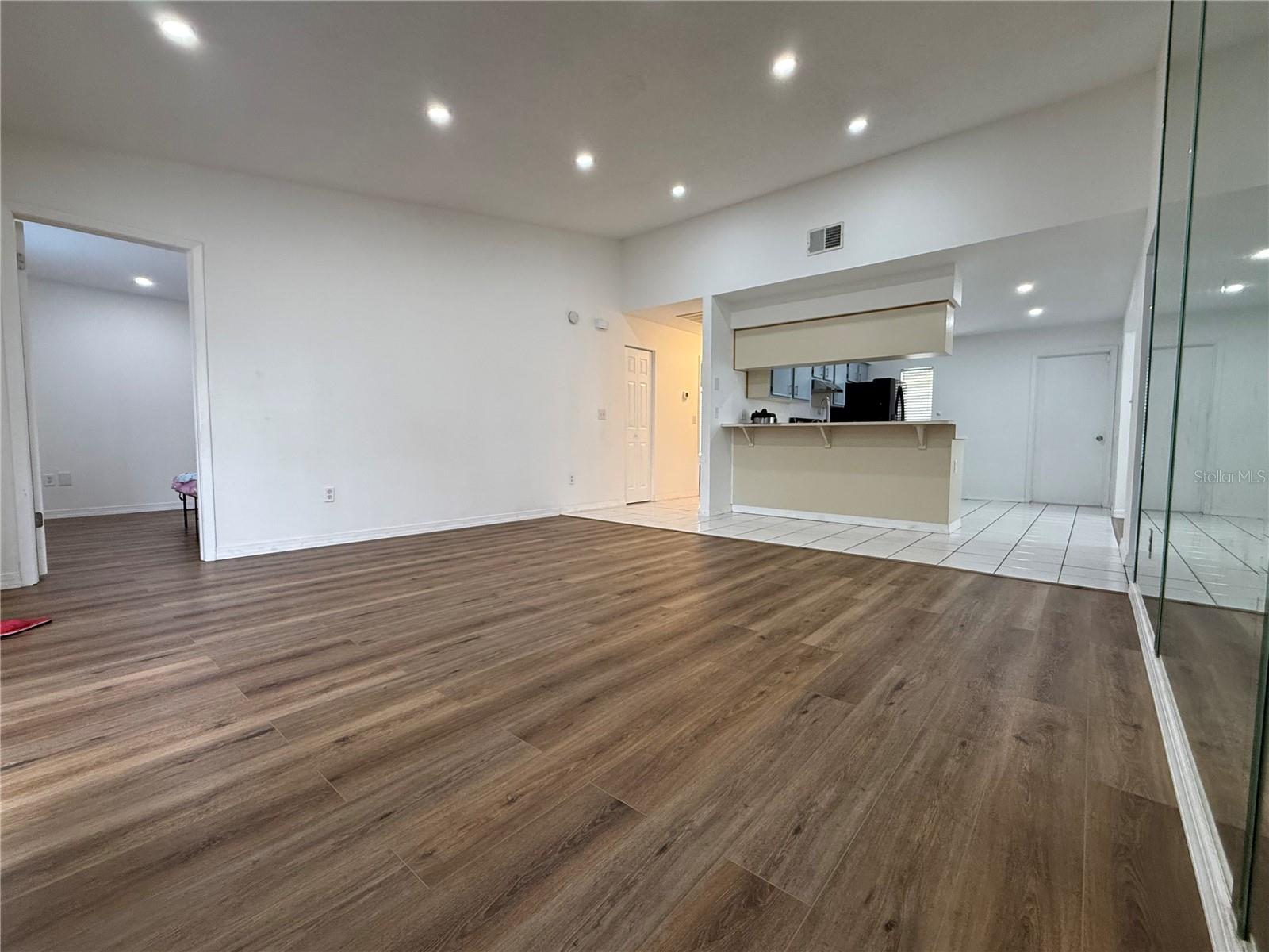 Listing photo id 5 for 14022 Citrus Pointe Drive