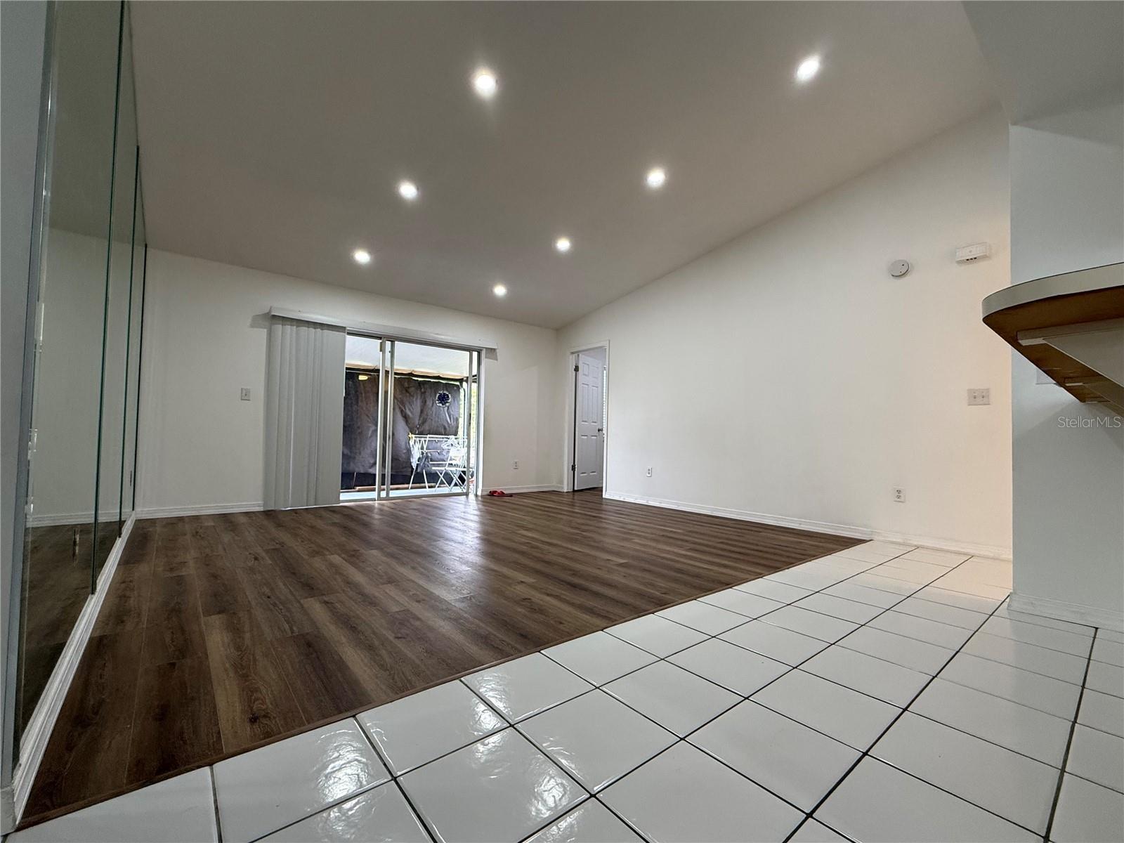 Listing photo id 6 for 14022 Citrus Pointe Drive