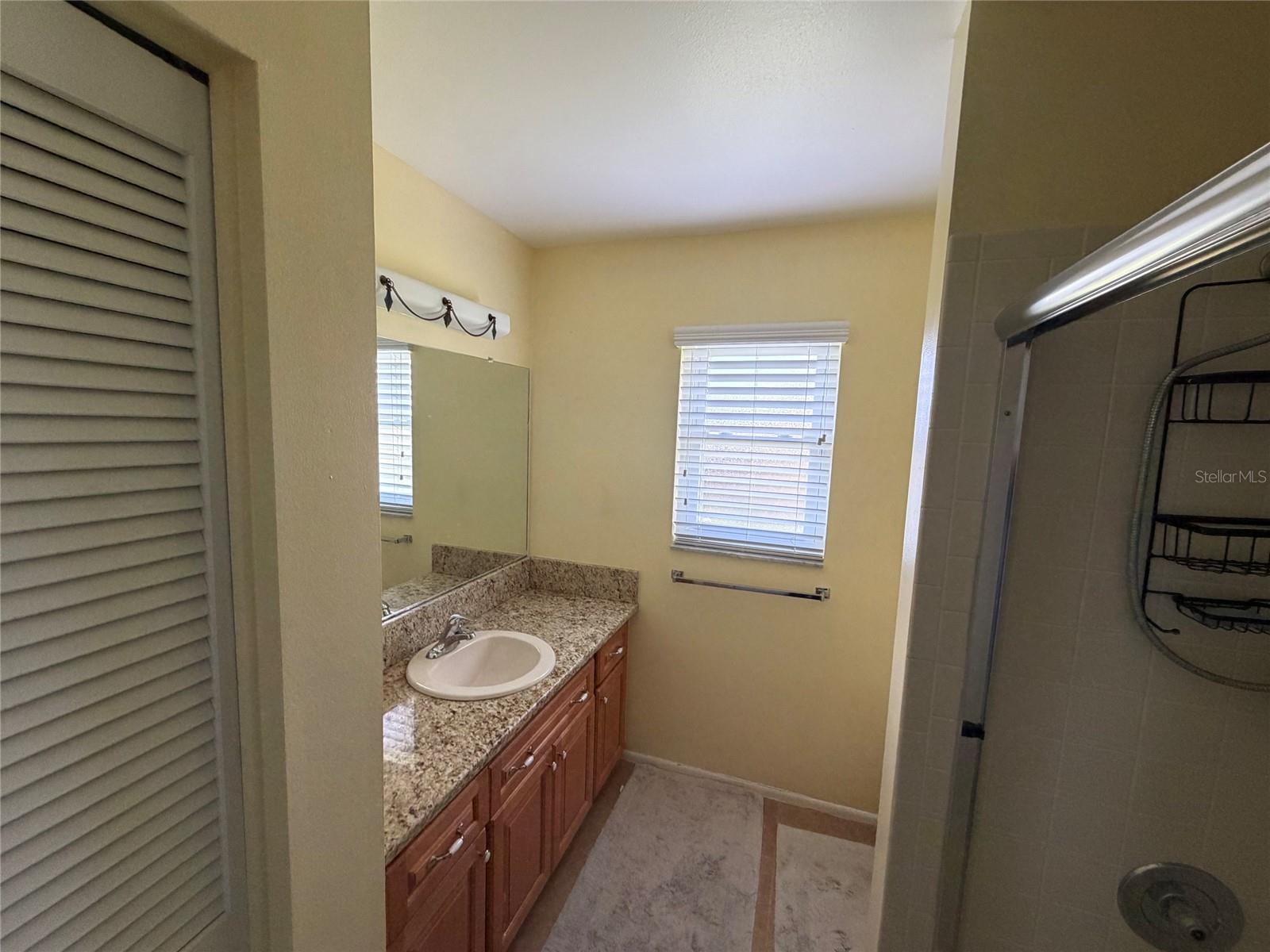 Image 18 of 24 For 999 Gillespie Drive