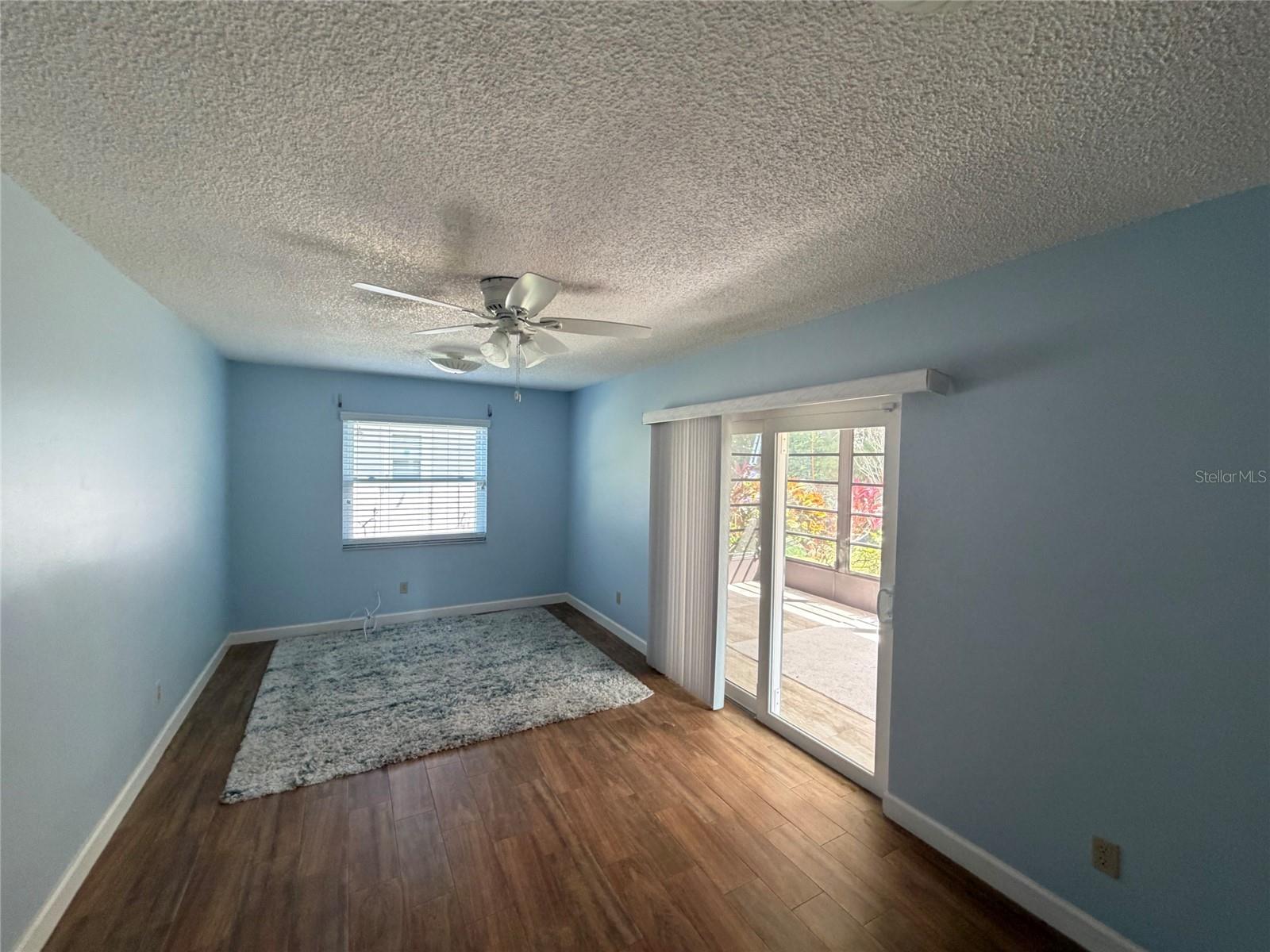 Image 22 of 24 For 999 Gillespie Drive