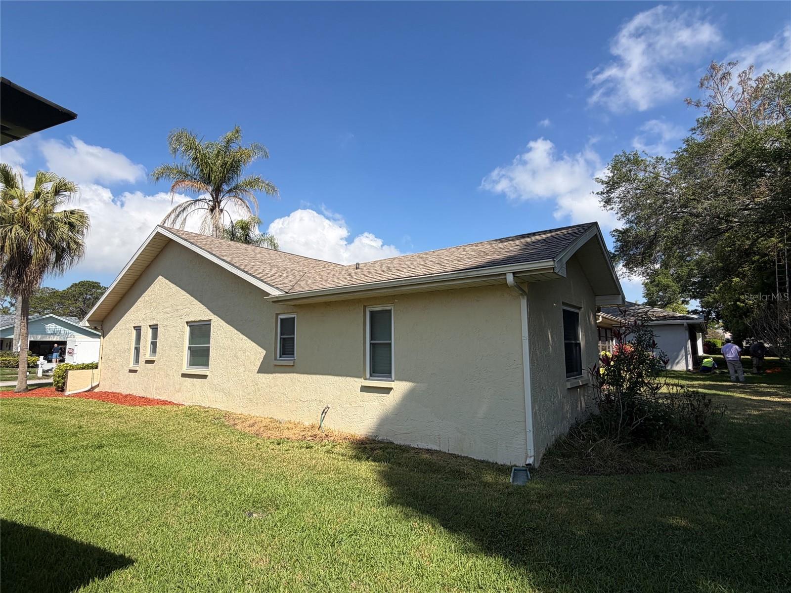 Image 4 of 24 For 999 Gillespie Drive