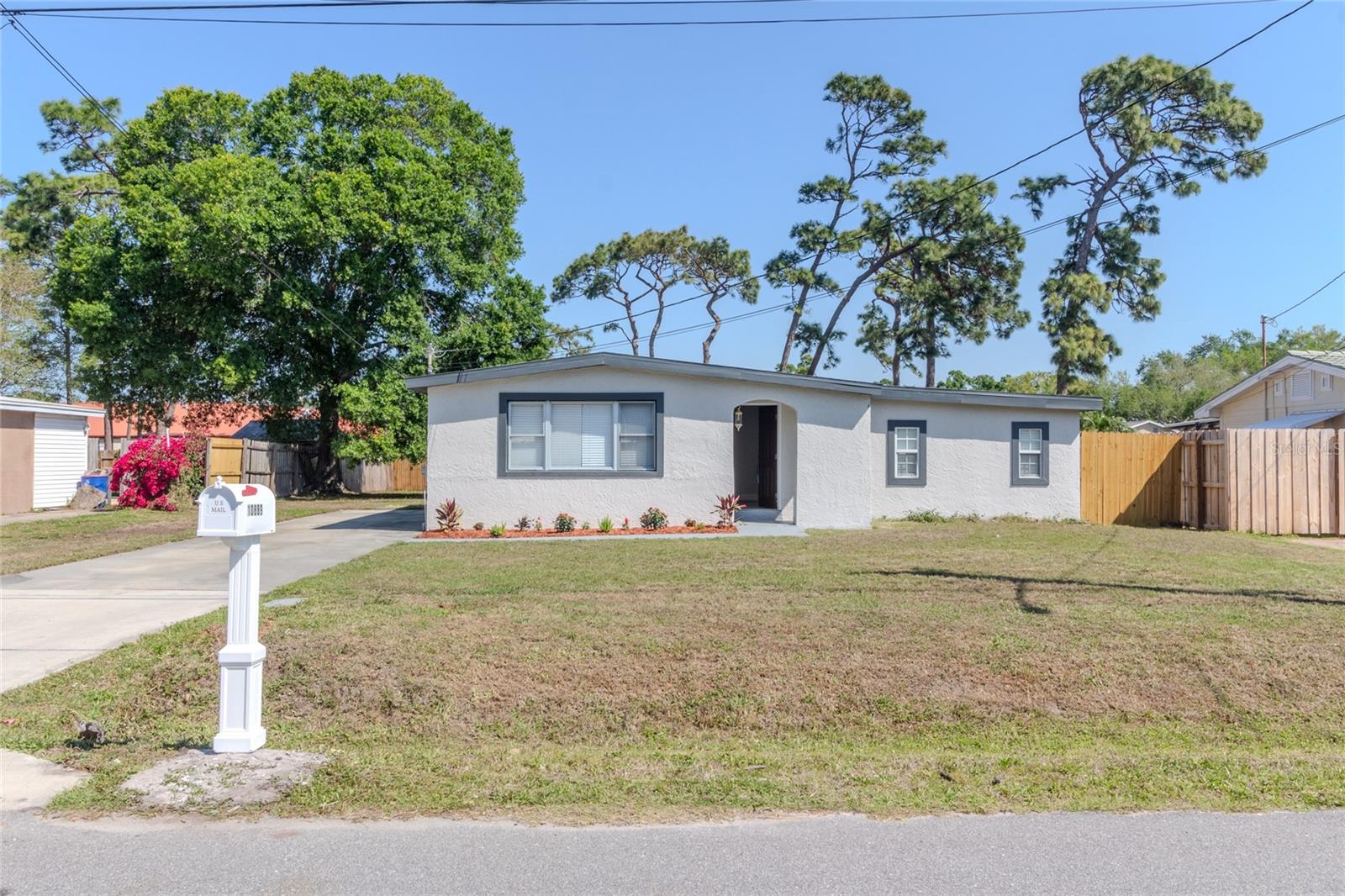 Details for 10889 124th Avenue, LARGO, FL 33778