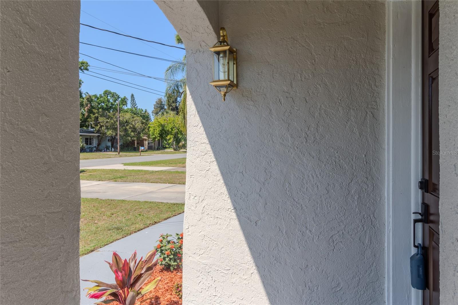 Image 12 of 64 For 10889 124th Avenue