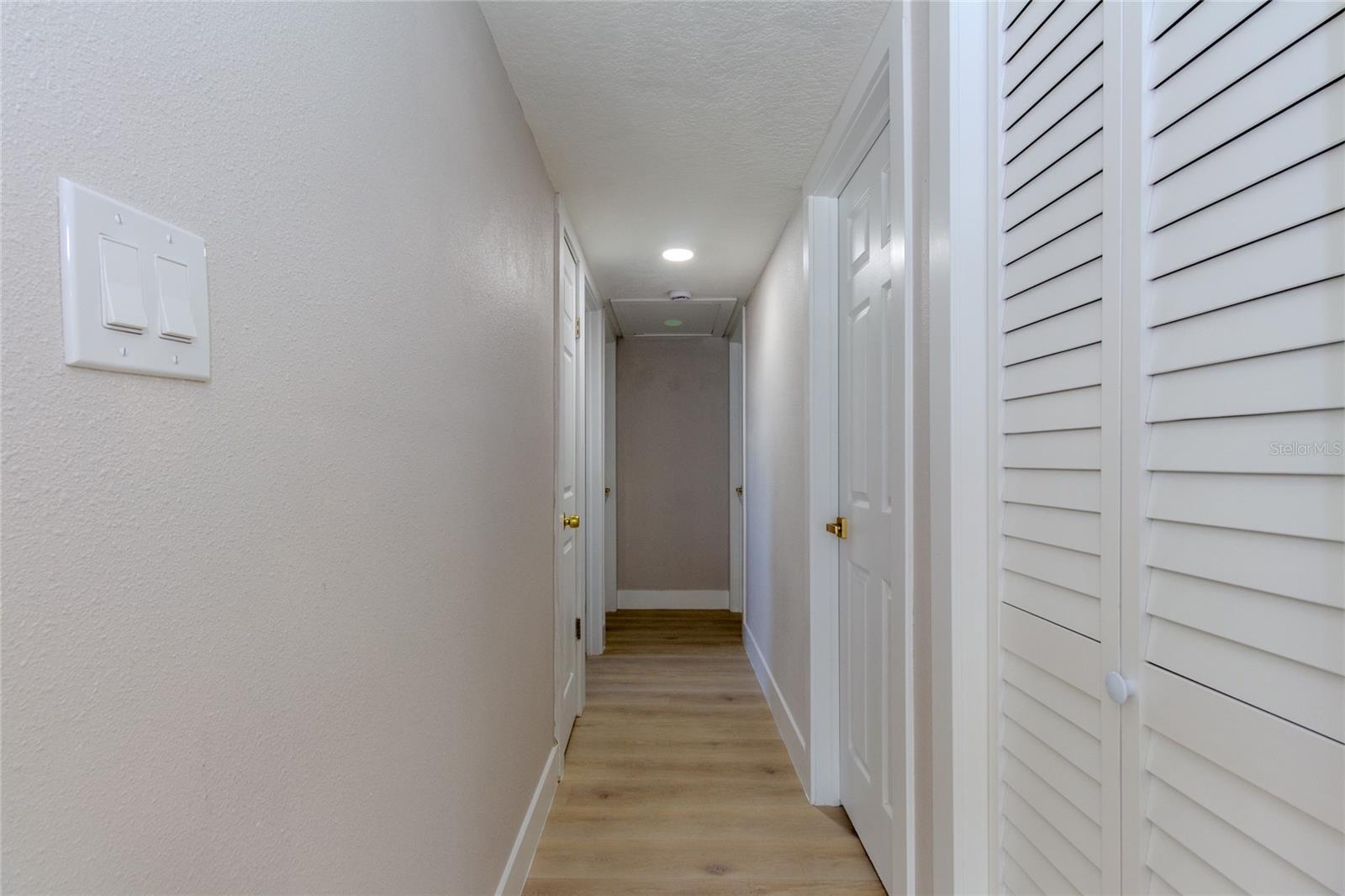 Image 38 of 64 For 10889 124th Avenue