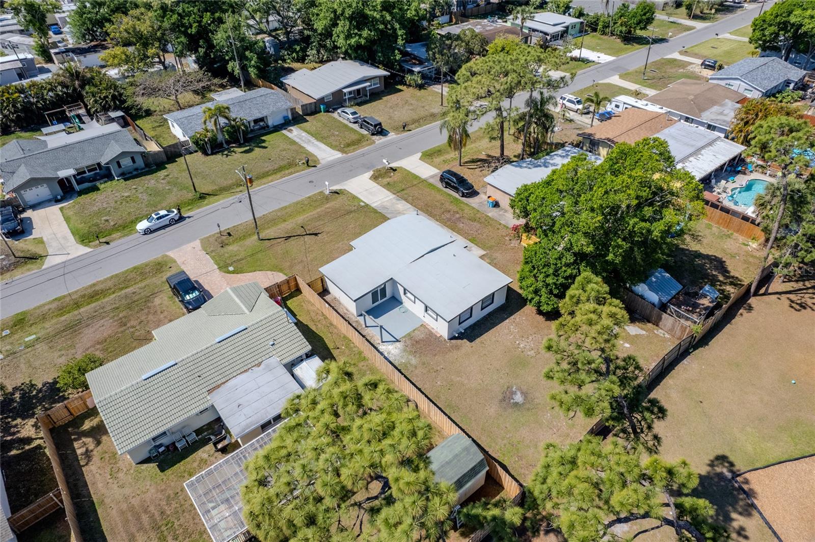 Image 57 of 64 For 10889 124th Avenue