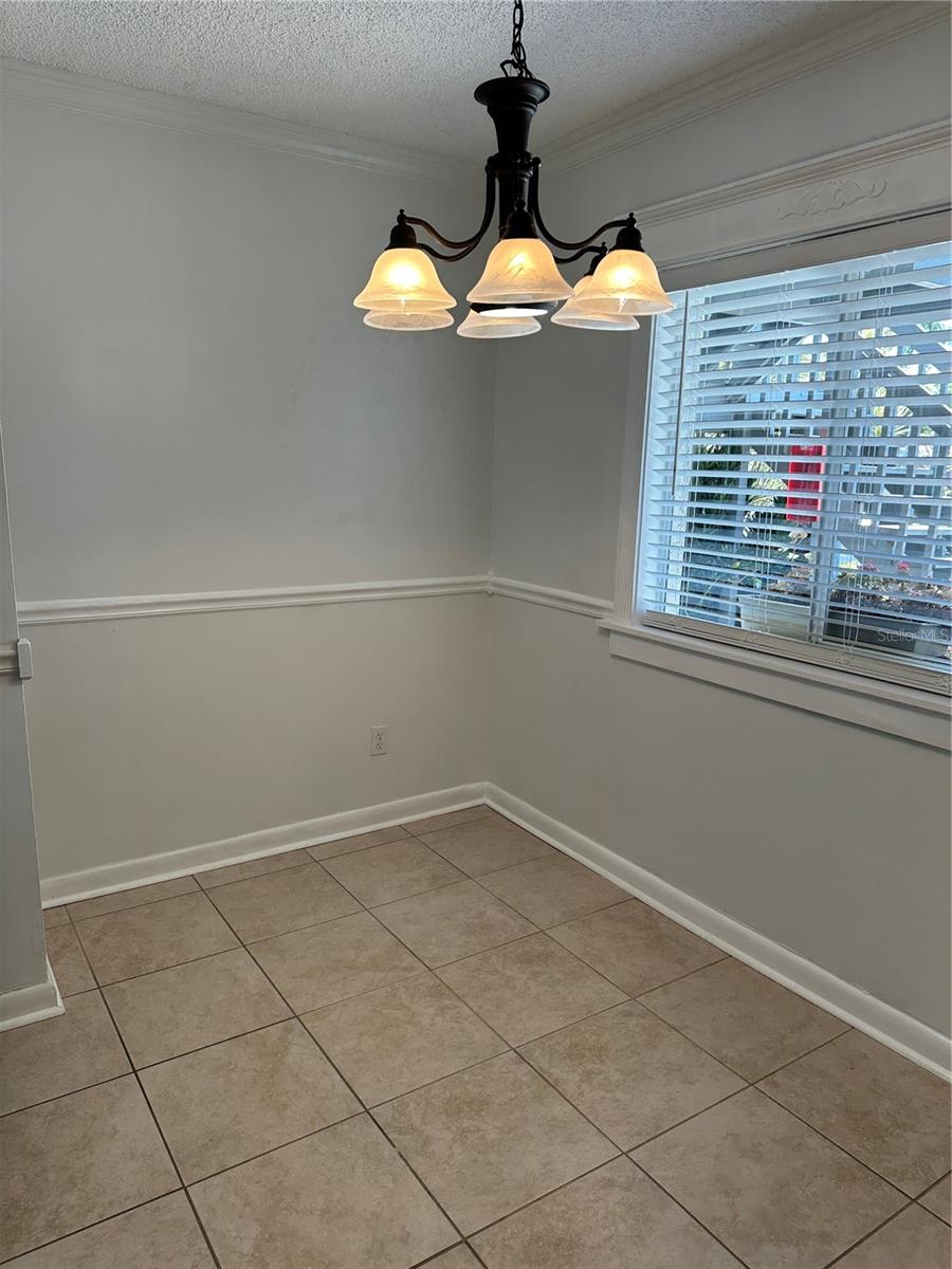 Listing photo id 6 for 11201 122nd Avenue N 127