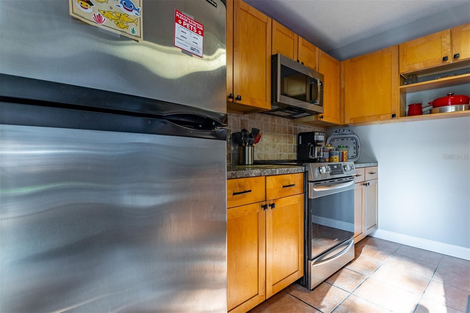 Image 19 of 50 For 2636 2nd Court