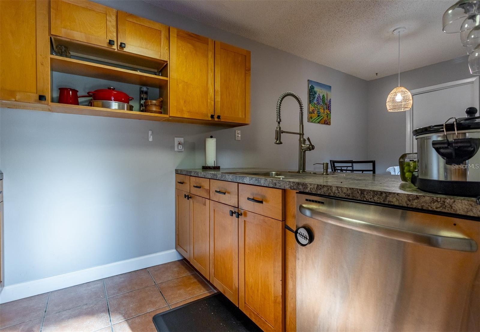 Image 22 of 50 For 2636 2nd Court