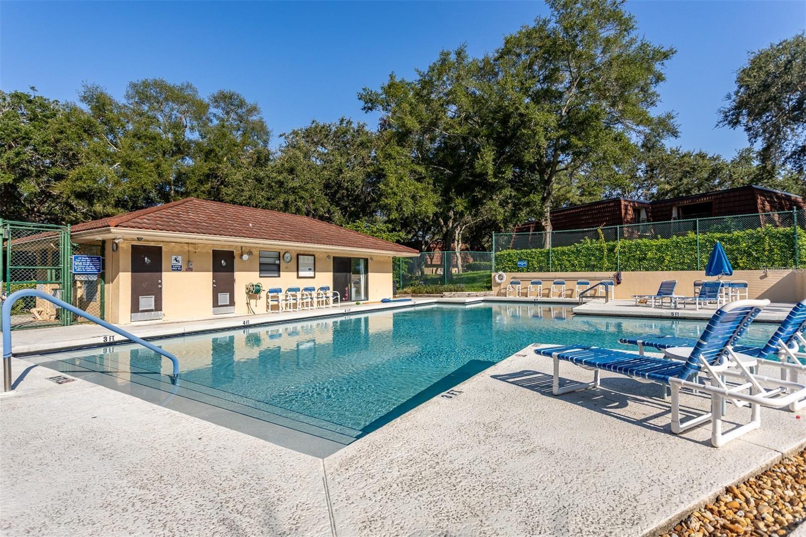 Image 40 of 50 For 2636 2nd Court