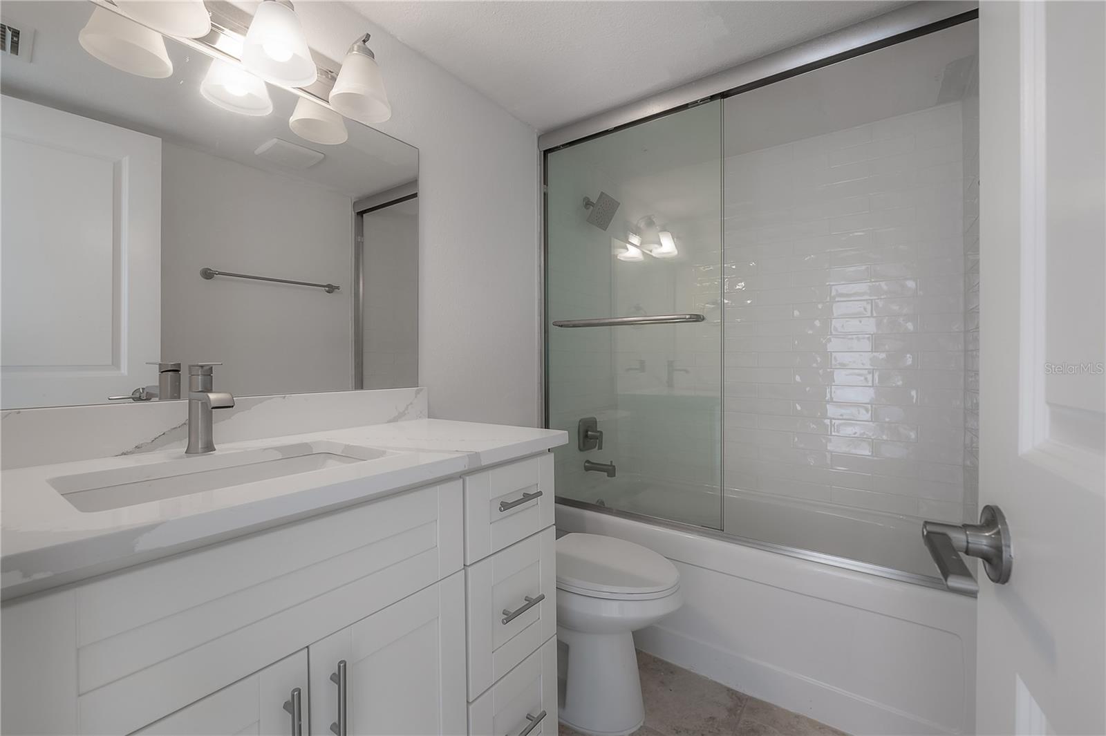 Image 19 of 29 For 8931 Blind Pass Road 162