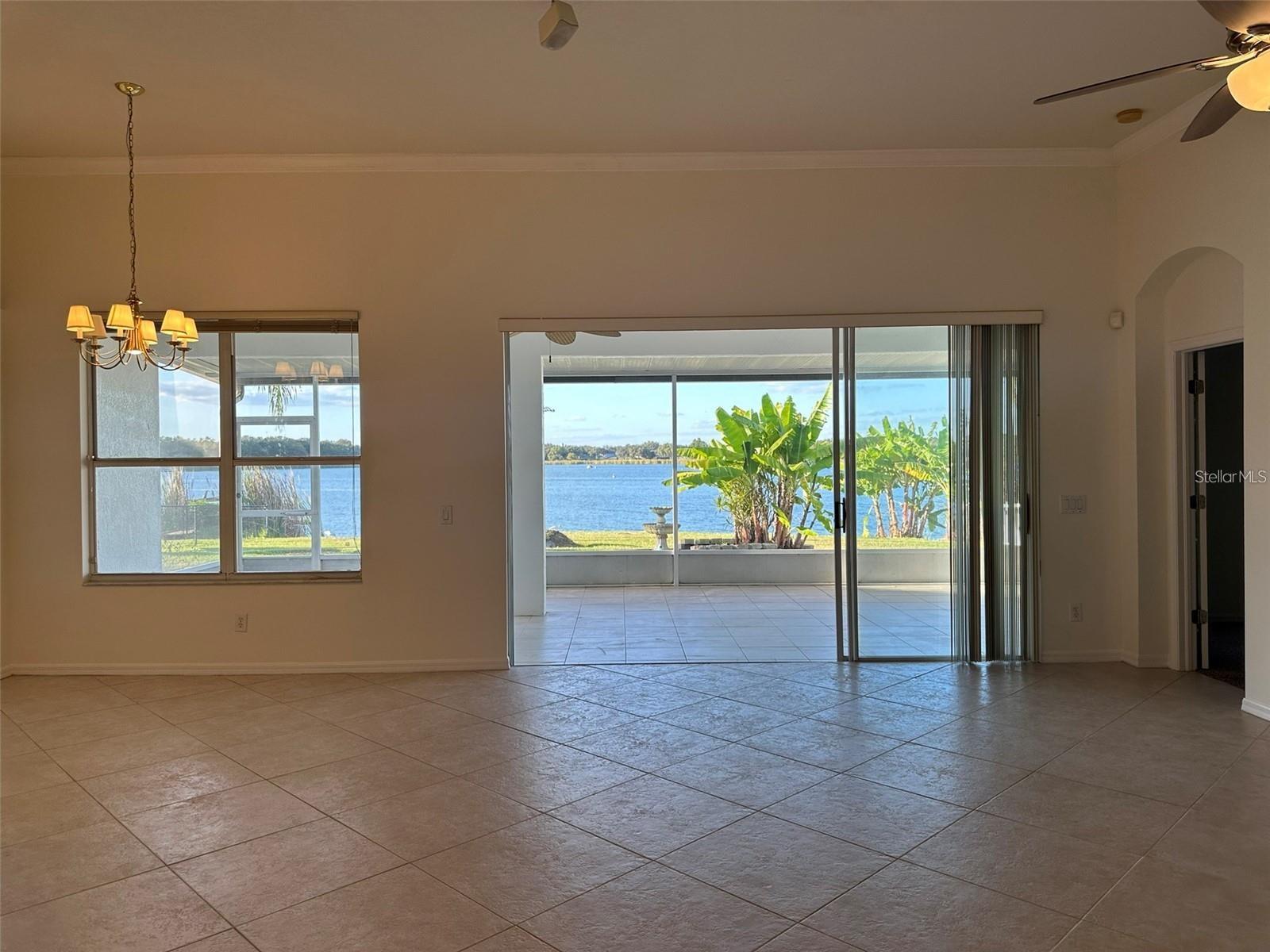 Image 13 of 30 For 7209 Colonial Lake Drive