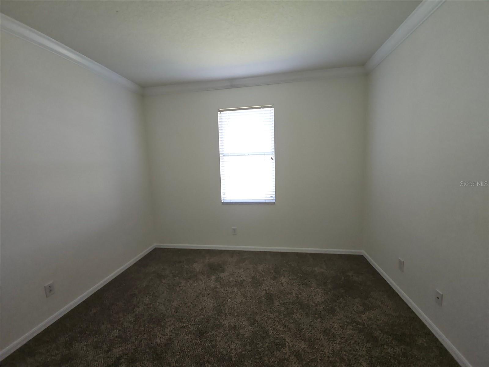 Image 23 of 30 For 7209 Colonial Lake Drive