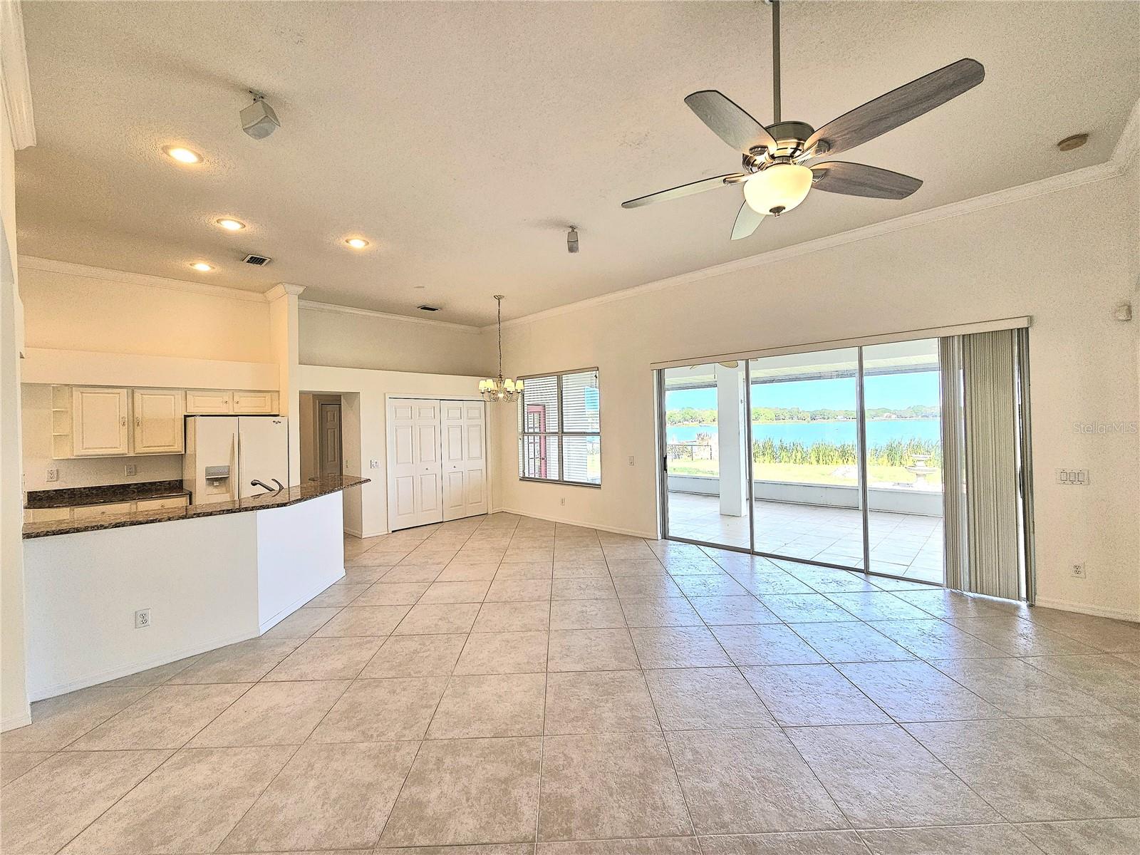 Image 7 of 30 For 7209 Colonial Lake Drive