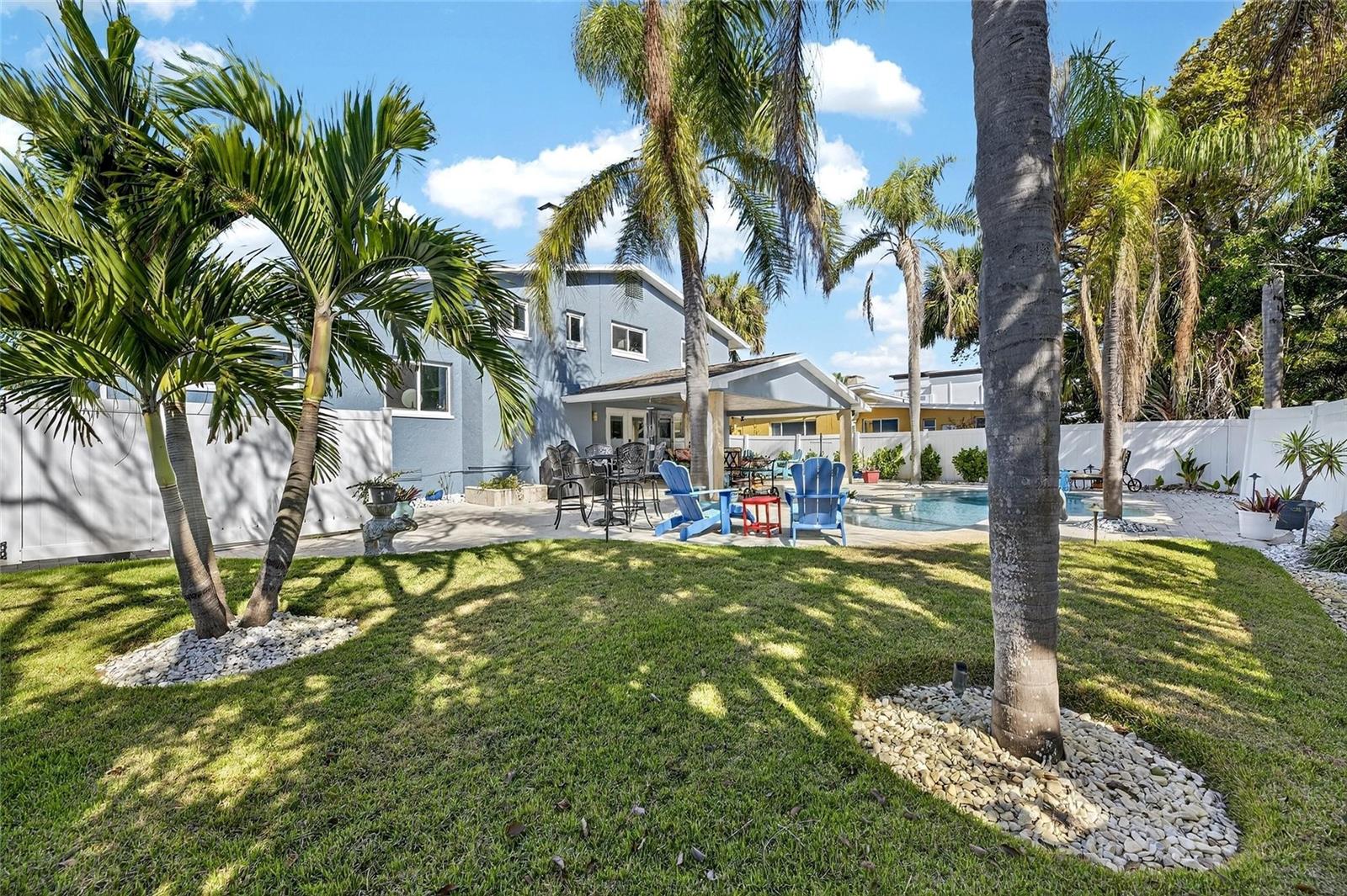 Image 14 of 98 For 931 Gulf Boulevard