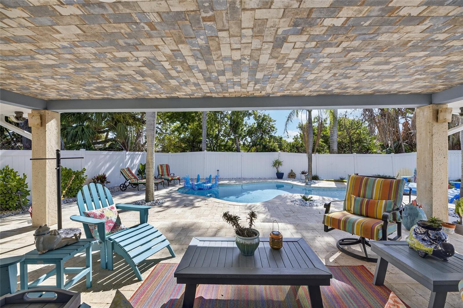 Image 2 of 98 For 931 Gulf Boulevard