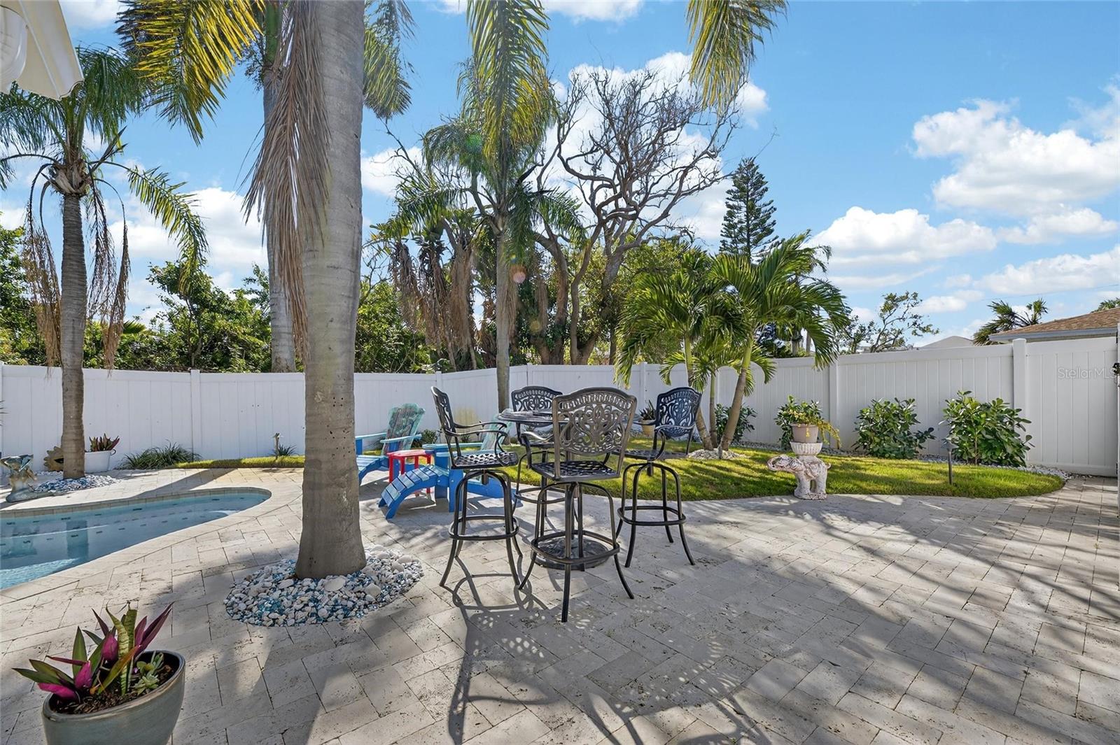 Image 21 of 98 For 931 Gulf Boulevard