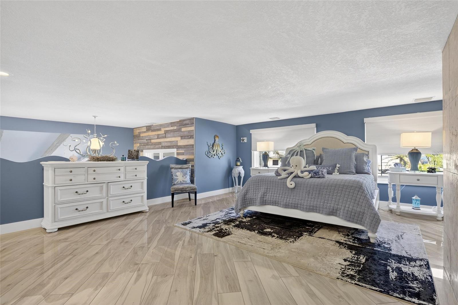 Image 35 of 98 For 931 Gulf Boulevard