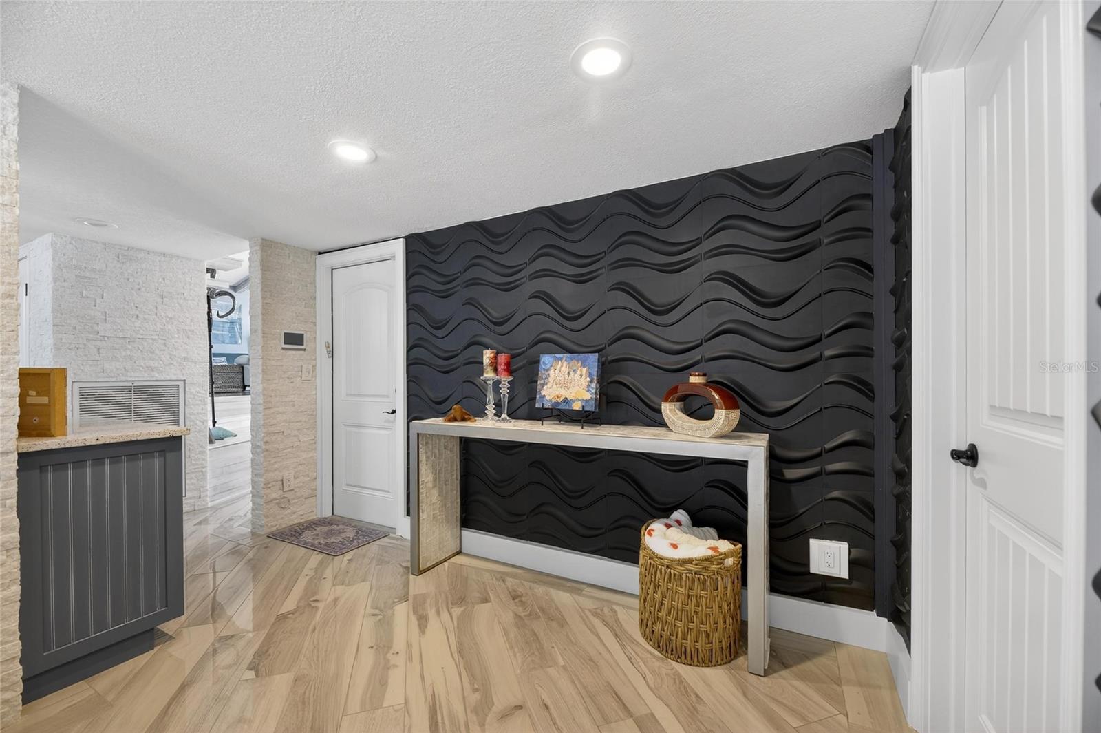 Image 70 of 98 For 931 Gulf Boulevard