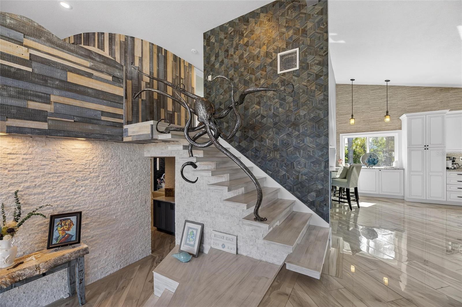 Image 8 of 98 For 931 Gulf Boulevard