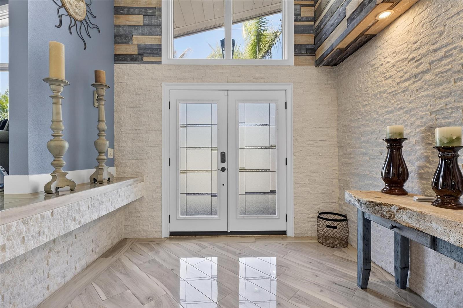 Image 9 of 98 For 931 Gulf Boulevard