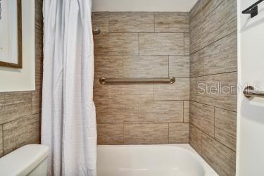 Image 21 of 39 For 6015 19th Street N 109