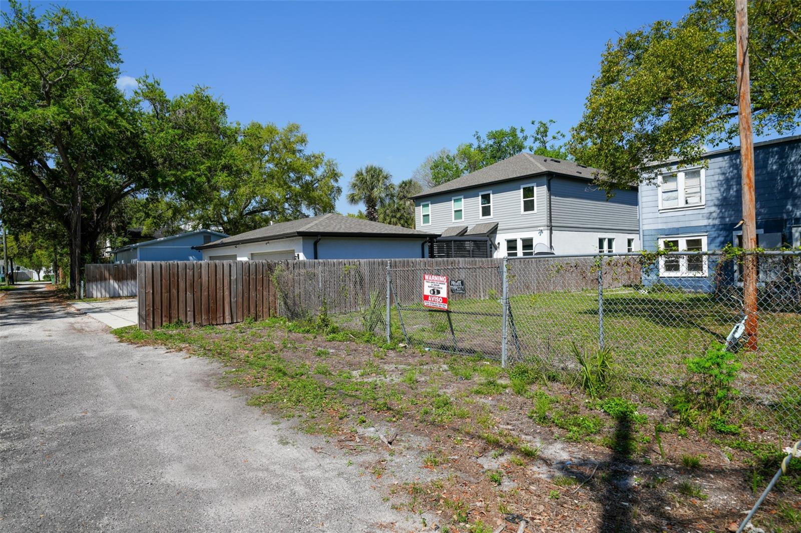 Image 20 of 45 For 1911 North A Street