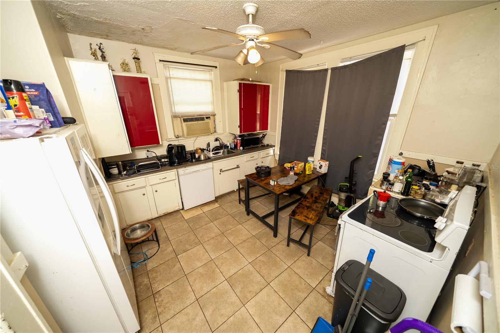 Image 26 of 45 For 1911 North A Street