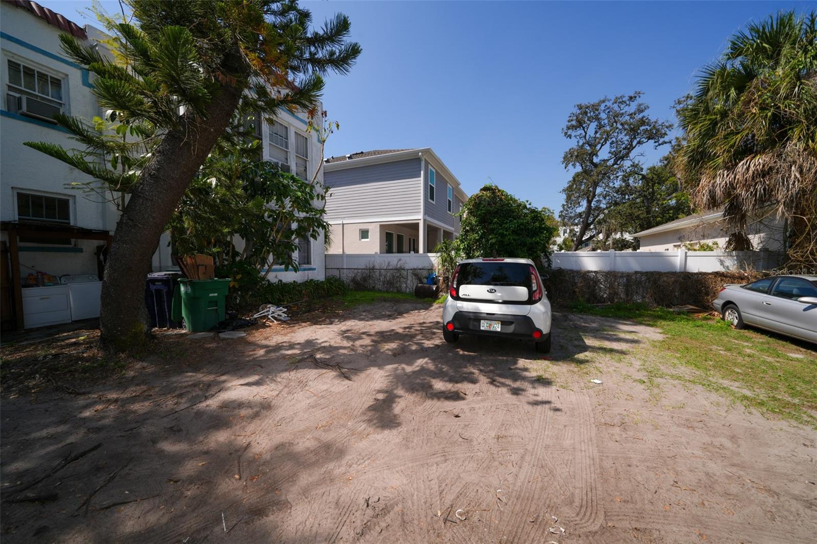 Image 42 of 45 For 1911 North A Street