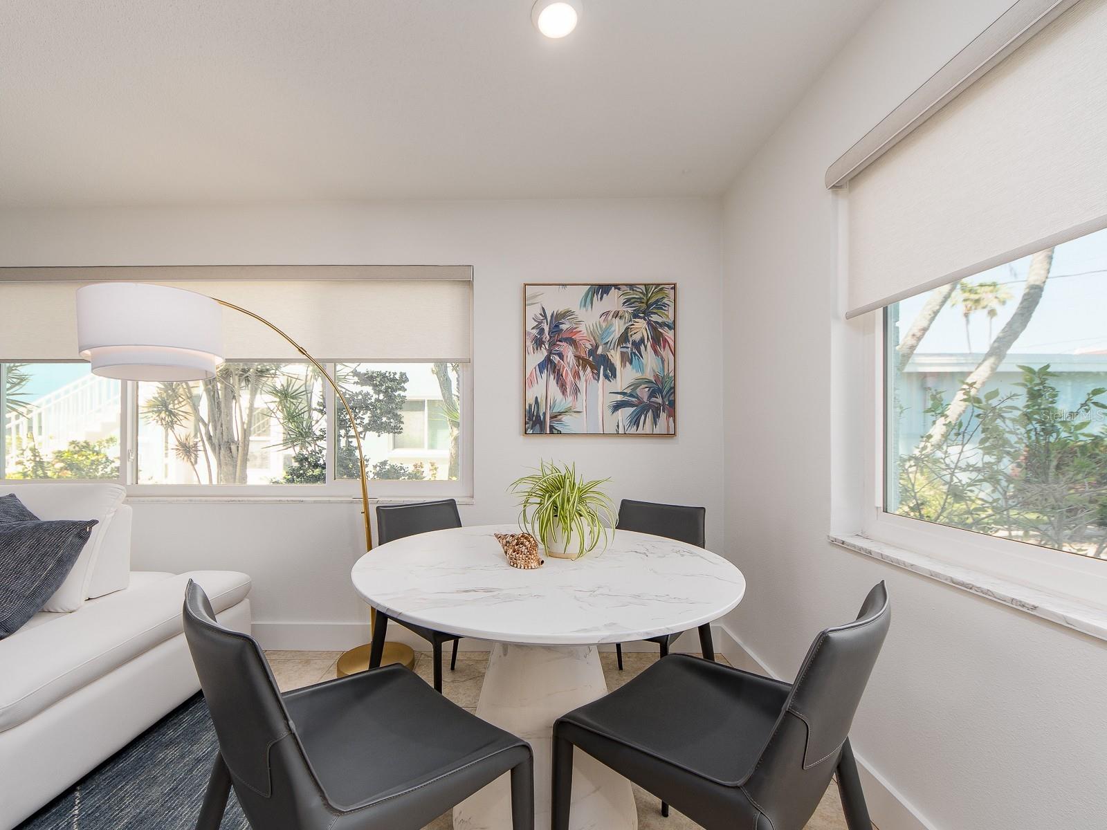 Image 14 of 37 For 241 Skiff Point 1