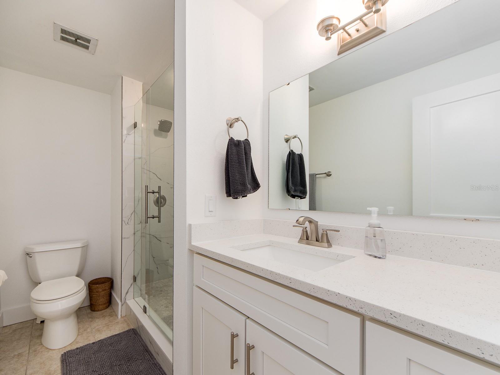 Image 16 of 37 For 241 Skiff Point 1