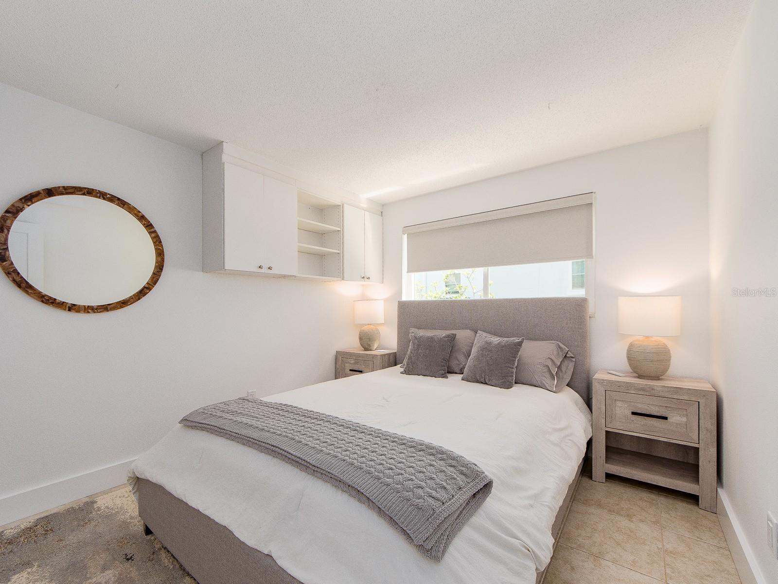 Image 18 of 37 For 241 Skiff Point 1