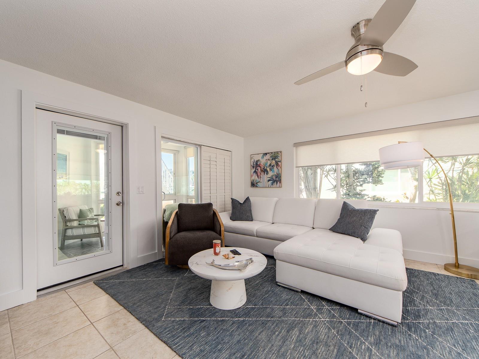 Image 7 of 37 For 241 Skiff Point 1