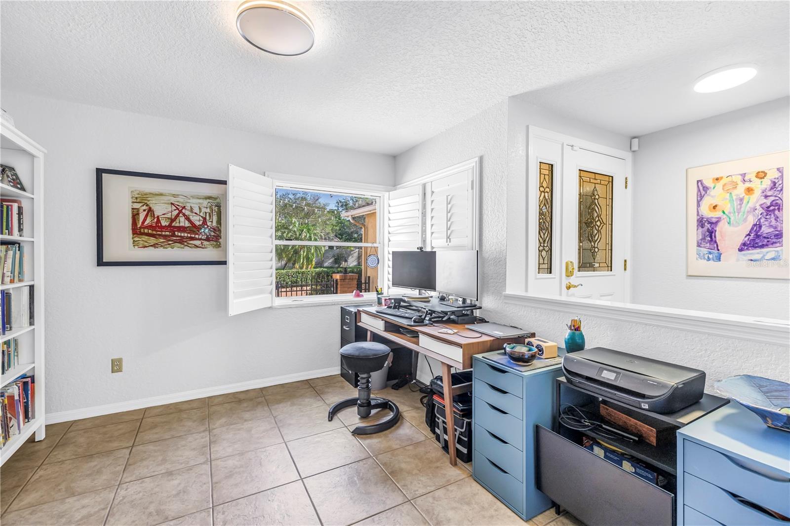 Image 10 of 93 For 1770 Glen Lakes Boulevard N