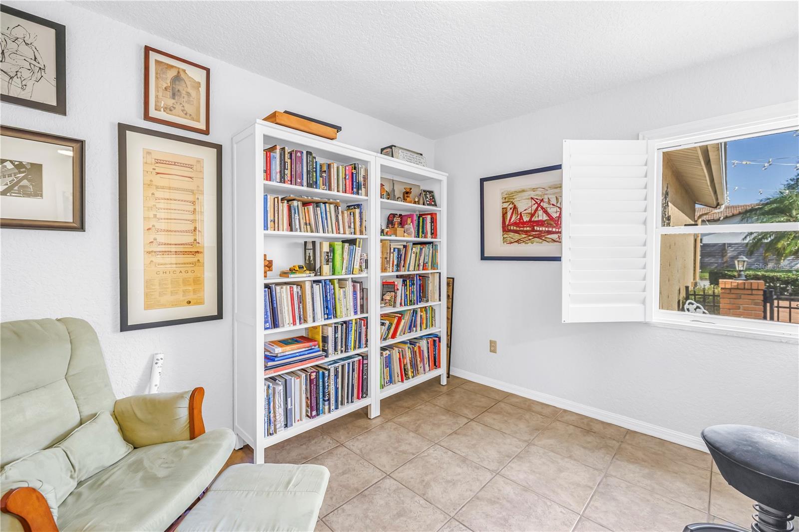 Image 48 of 93 For 1770 Glen Lakes Boulevard N