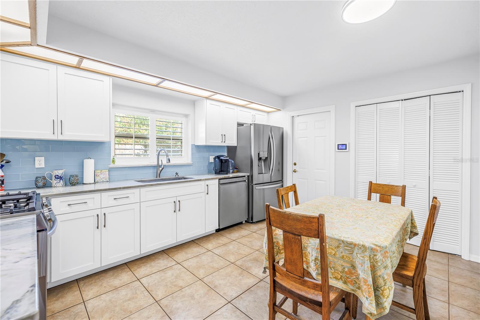 Image 56 of 93 For 1770 Glen Lakes Boulevard N