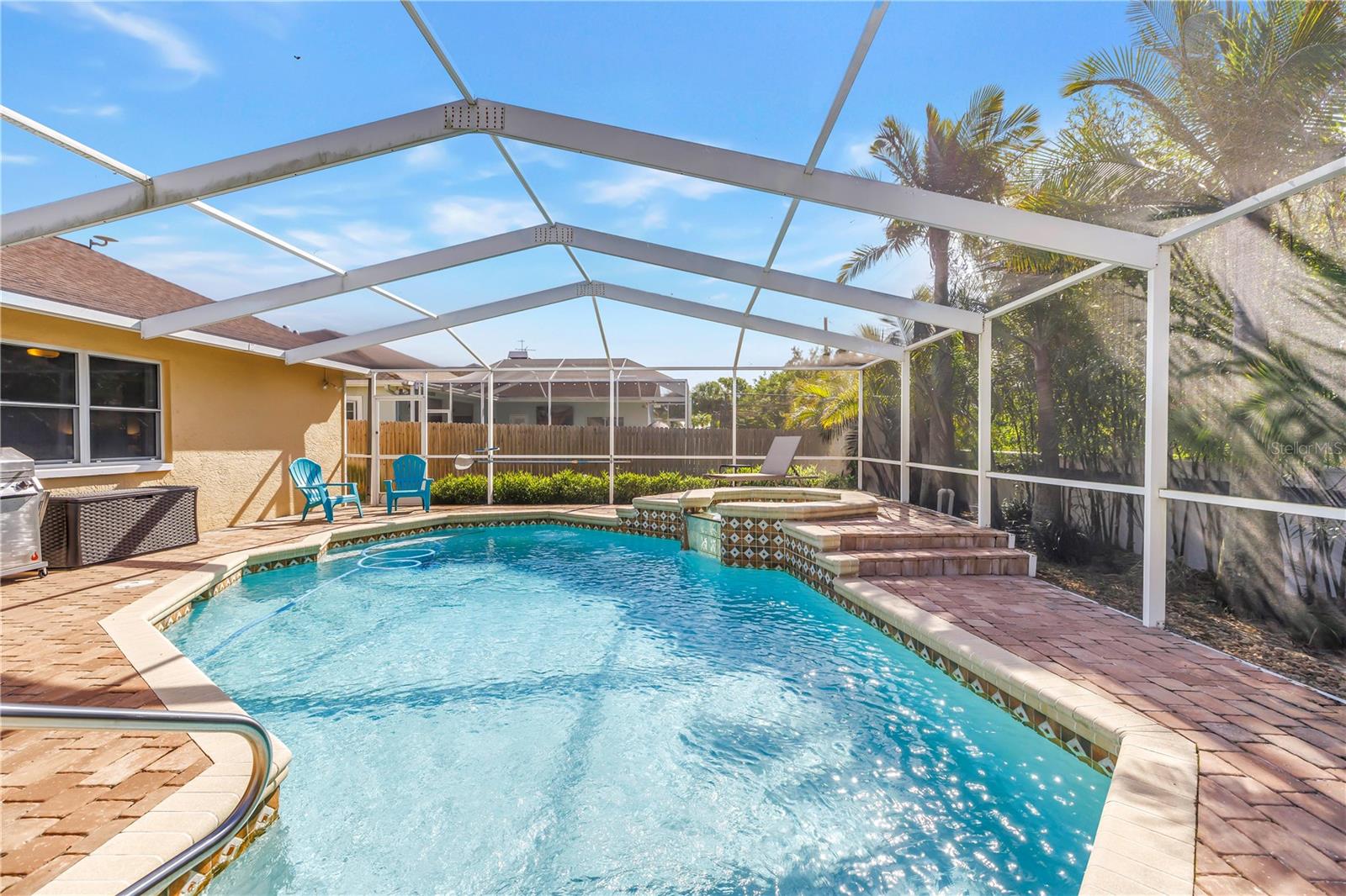 Image 82 of 93 For 1770 Glen Lakes Boulevard N