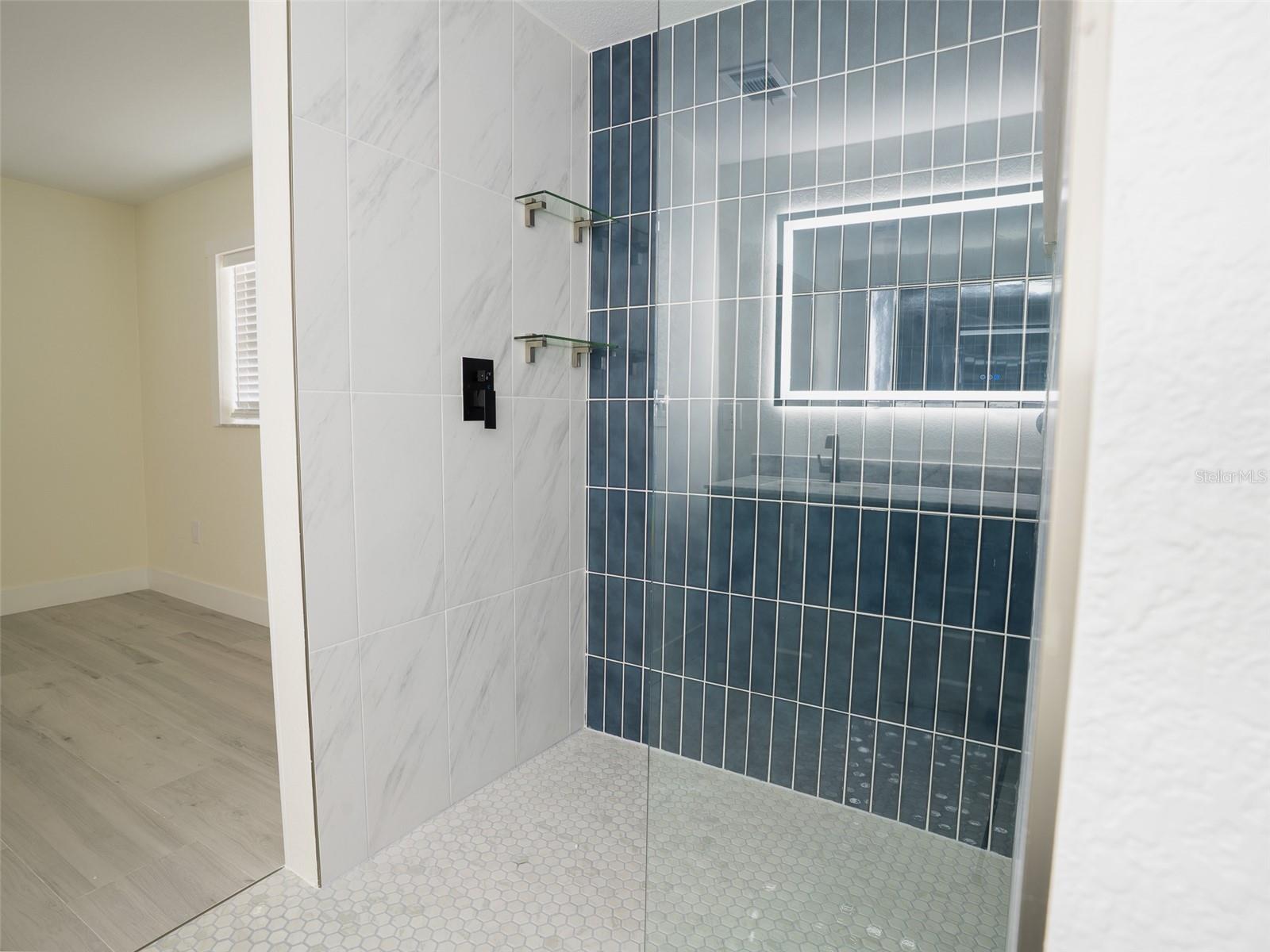 Image 19 of 42 For 300 84th Avenue Ne