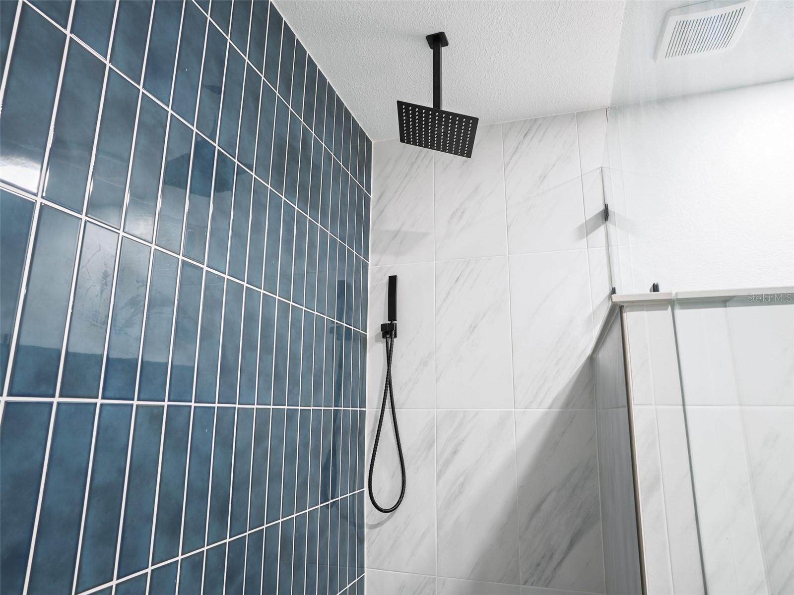 Image 21 of 42 For 300 84th Avenue Ne