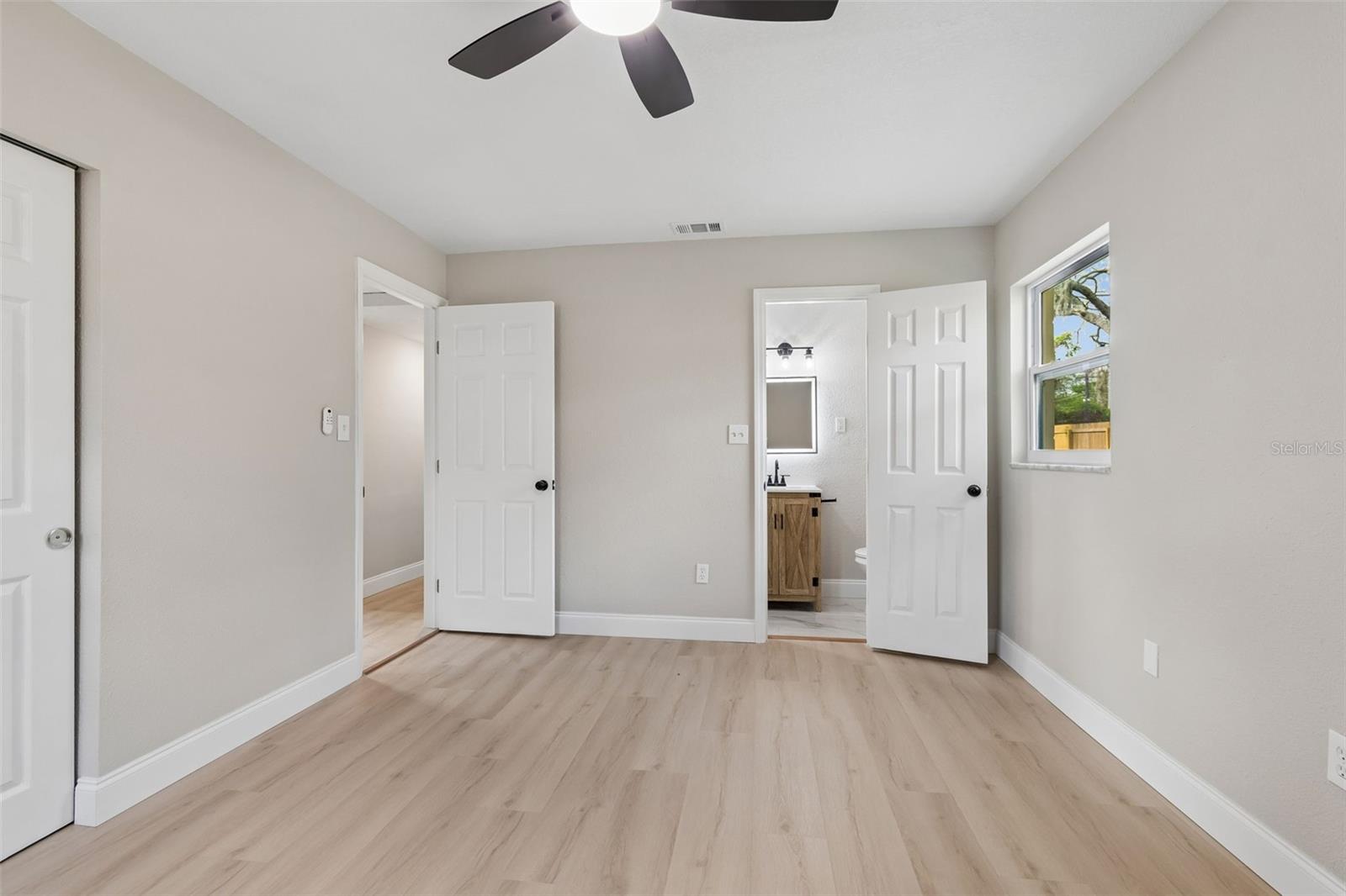 Image 33 of 76 For 2217 Colby Lane