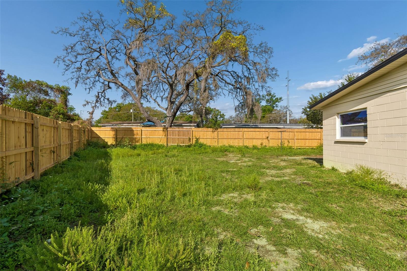 Image 48 of 76 For 2217 Colby Lane