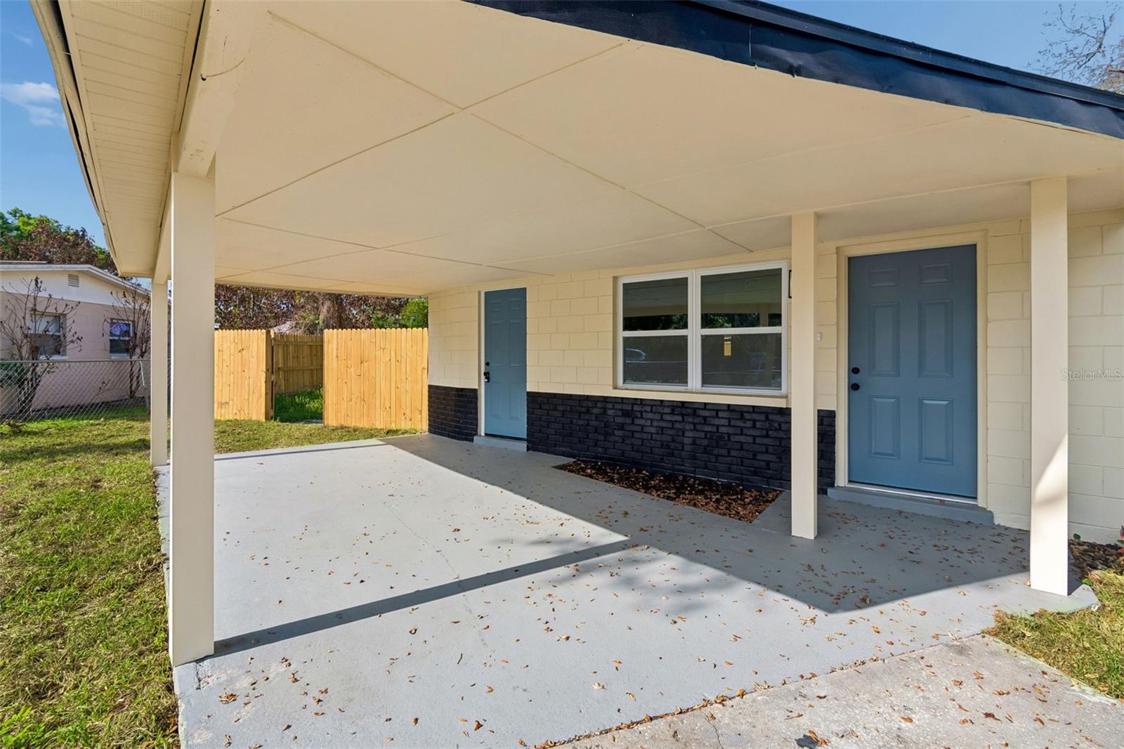 Image 5 of 76 For 2217 Colby Lane