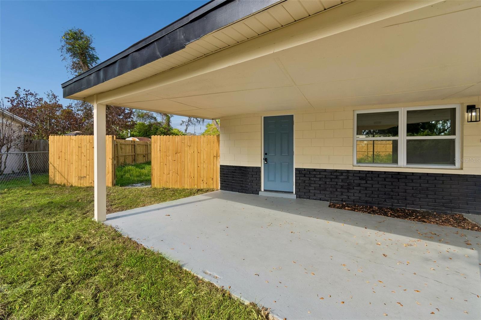 Image 55 of 76 For 2217 Colby Lane